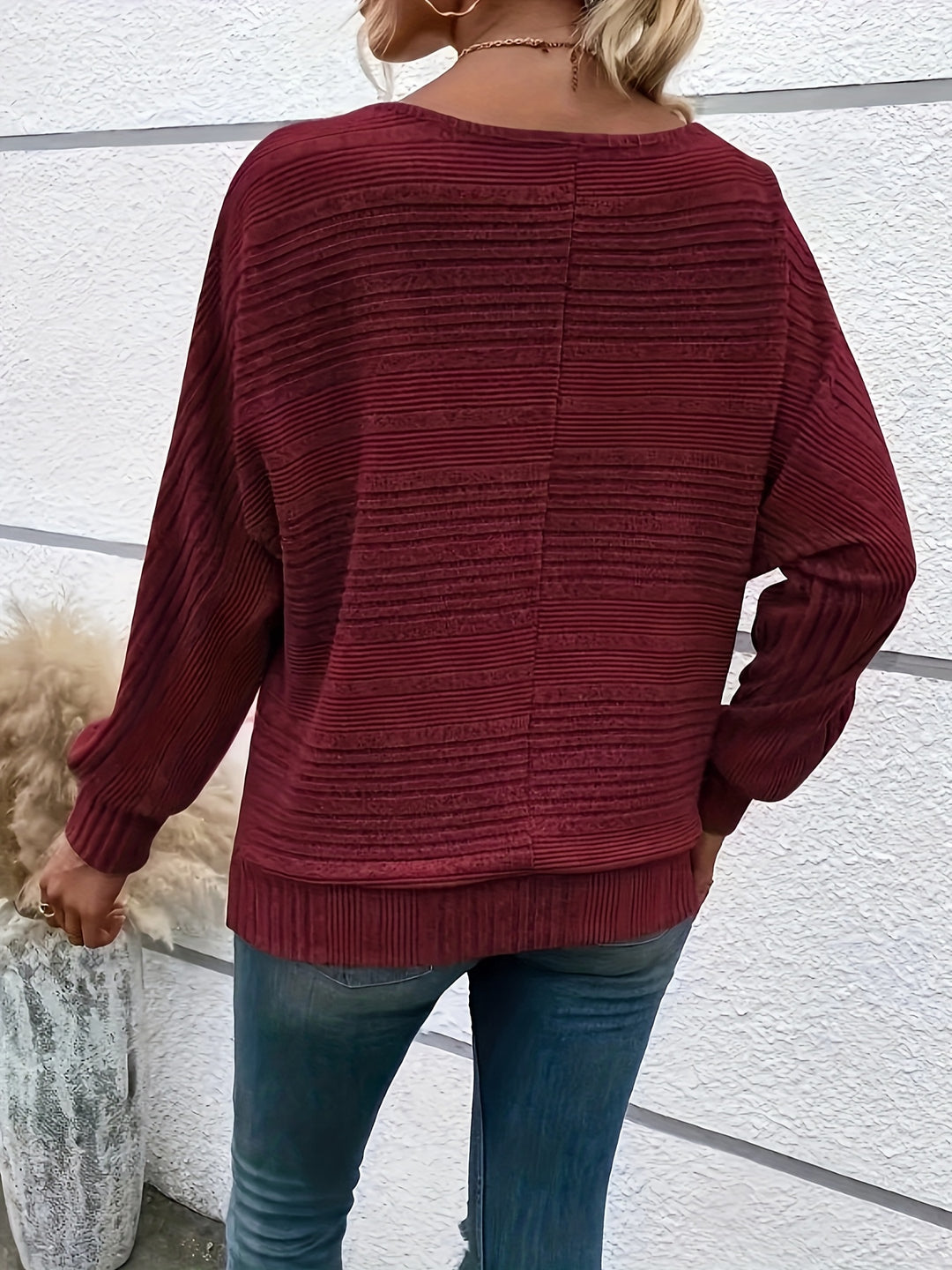 Kamy - Elegant Sweater