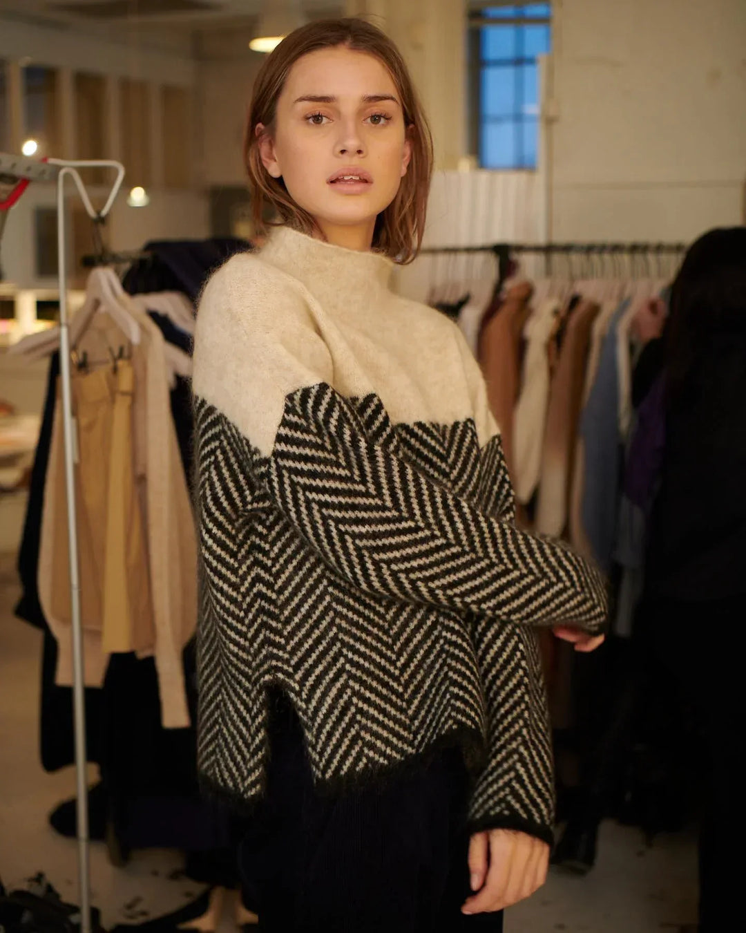 Tania - Premium Turtleneck
