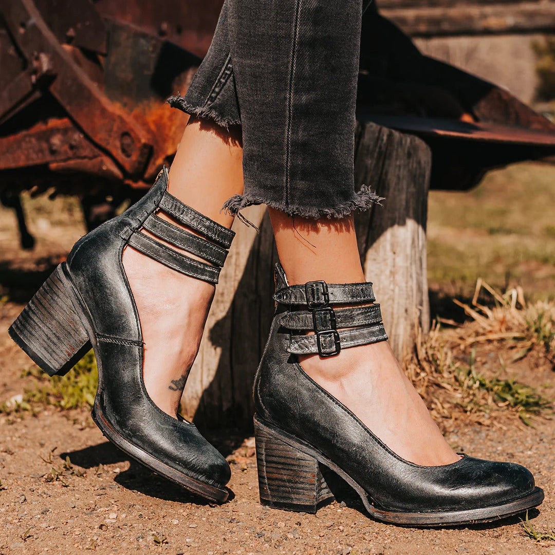 Ruby™ - Vintage Pumps