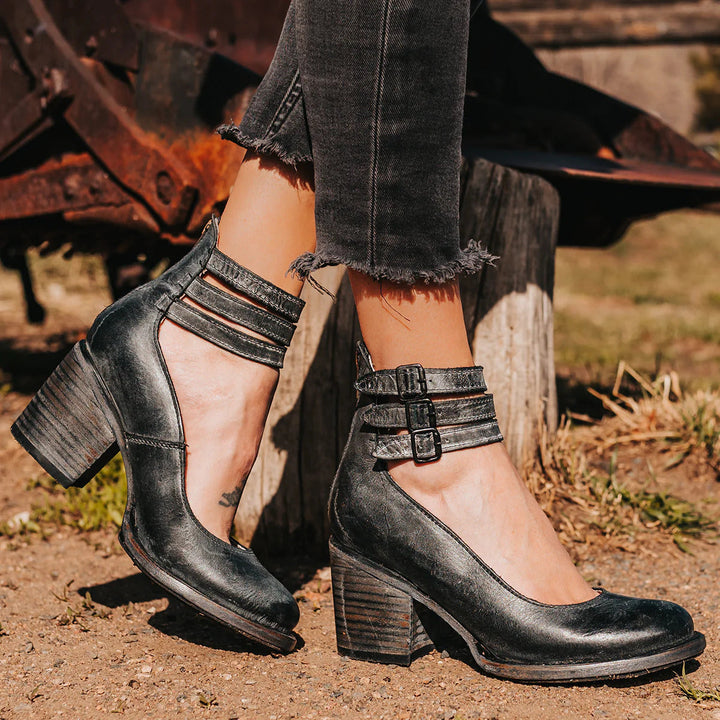 Ruby™ - Vintage Pumps