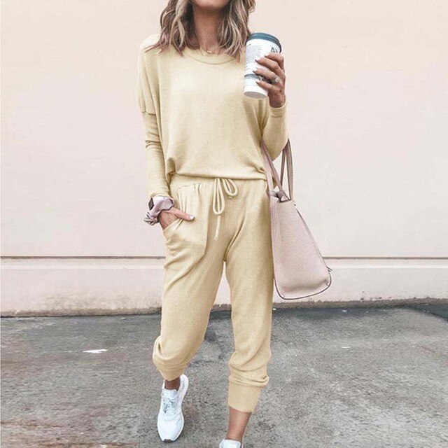 Claire™ - Comfortable Tracksuit Set