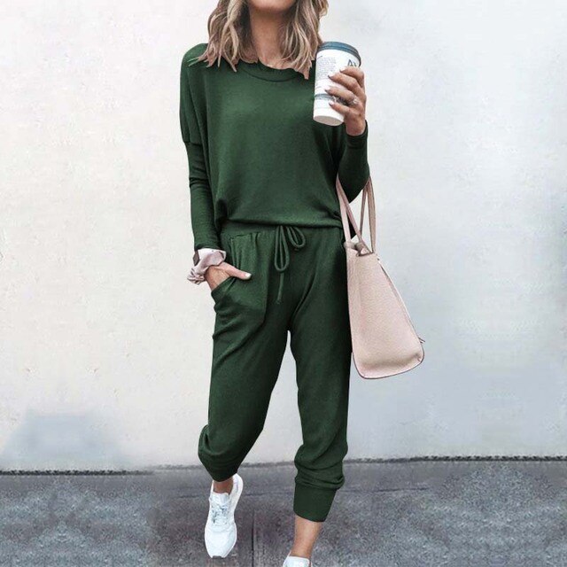 Claire™ - Comfortable Tracksuit Set