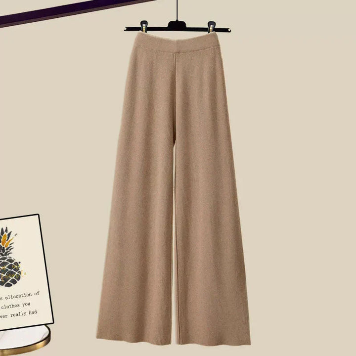 Gaye - Comfortable Three-Piece Set