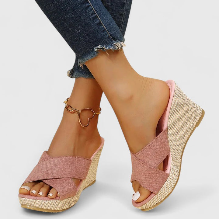 Bondi™ | Almina Comfort Wedges Sandals