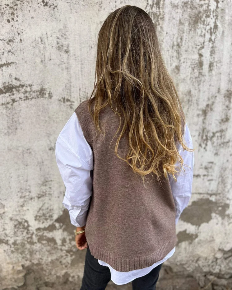 Kirsty - Knit Sweater Vest