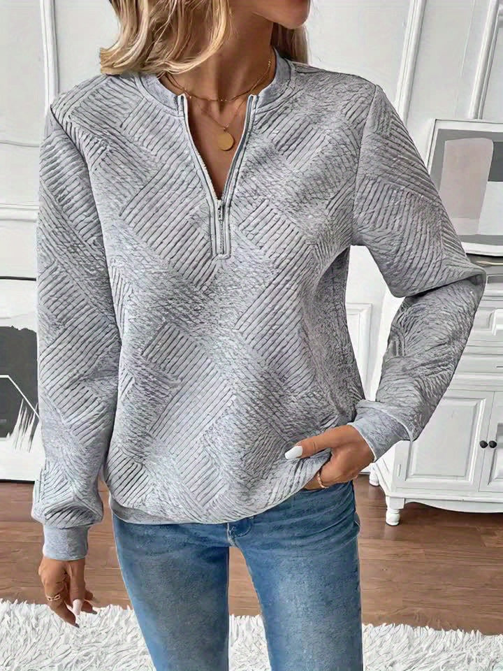Indy - Elegant Jumper with Zip