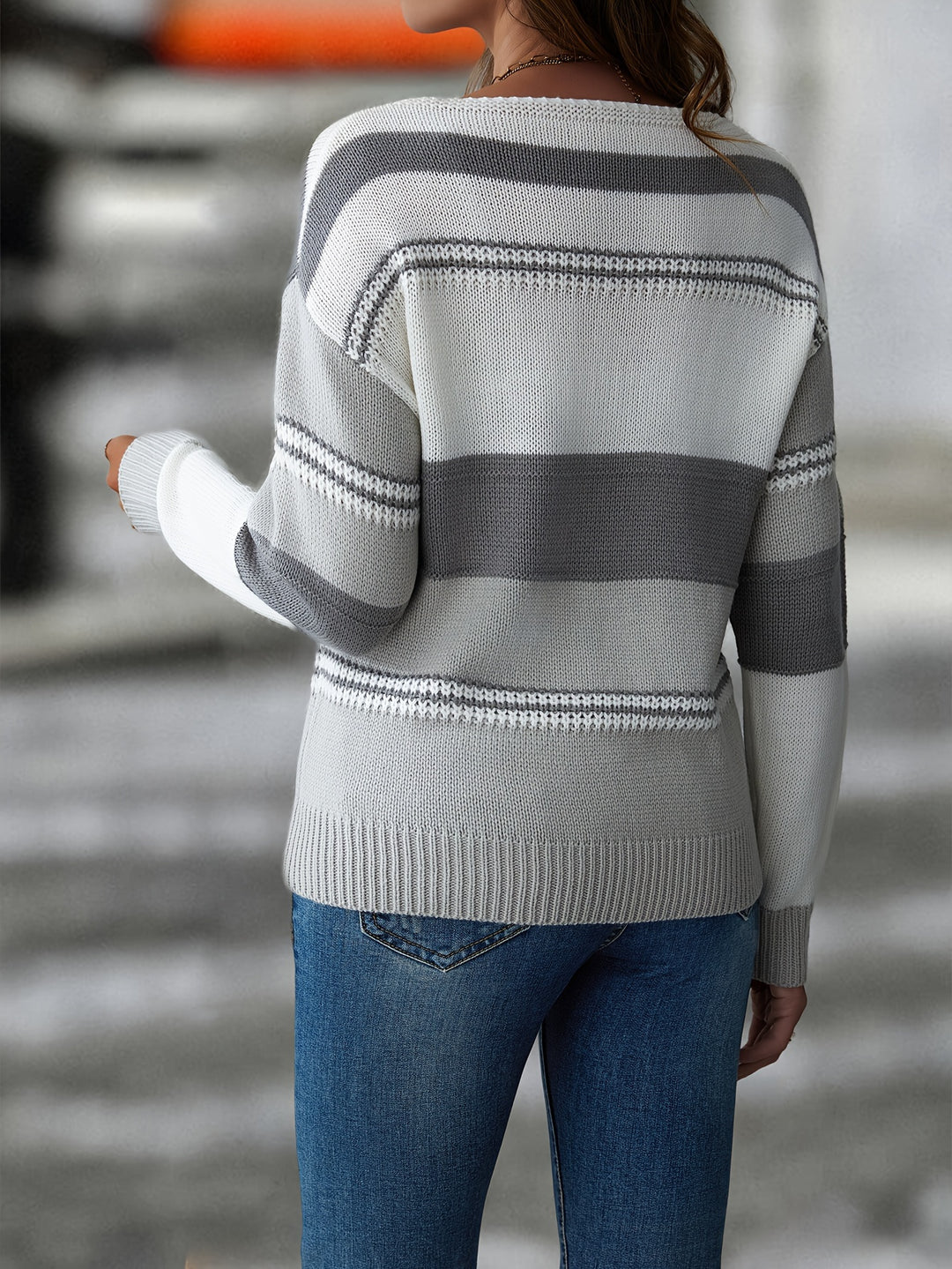 Selina - Elegant Sweater