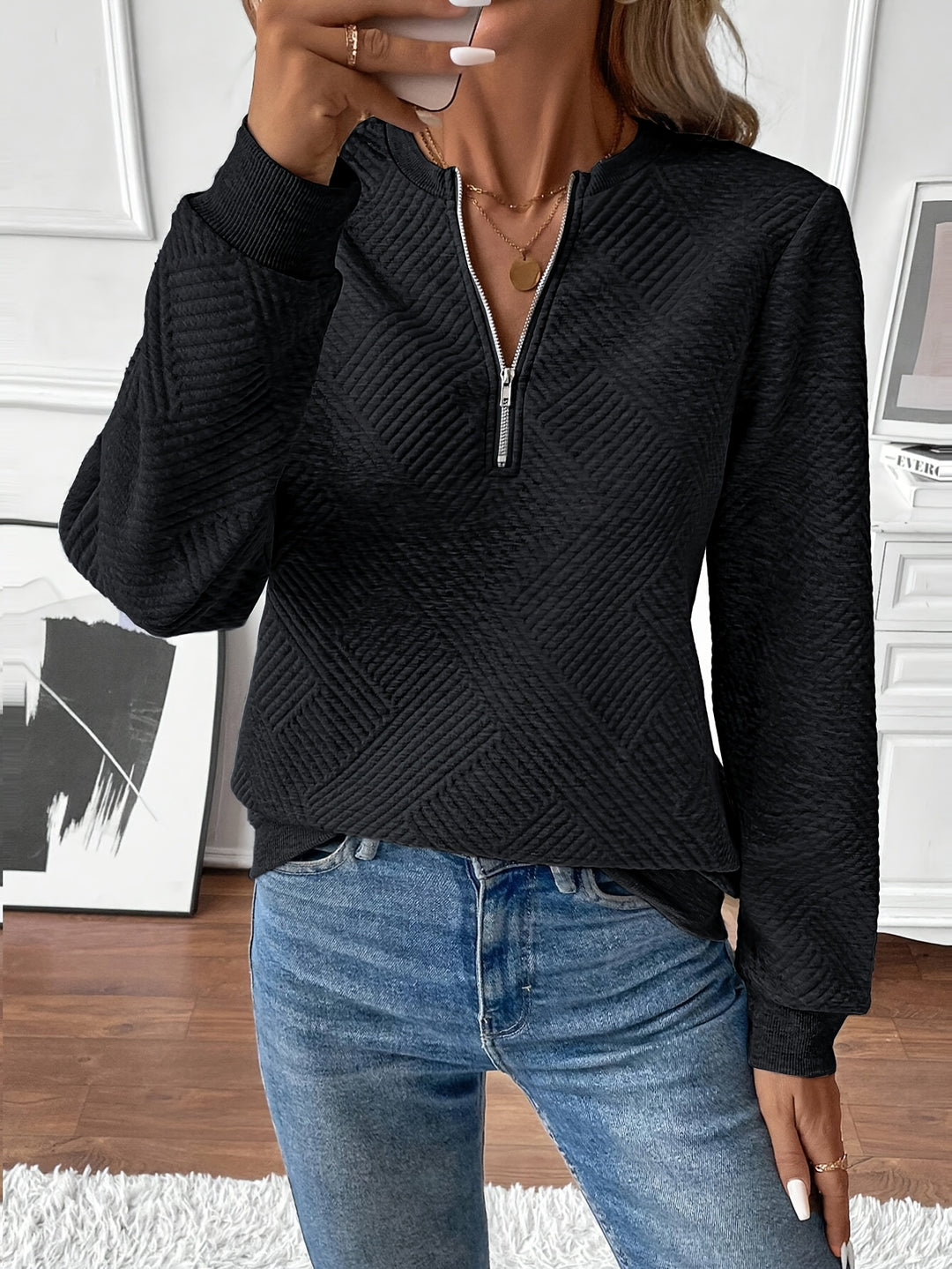 Indy - Elegant Jumper with Zip
