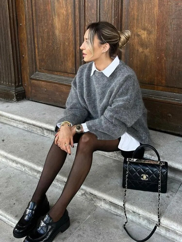 Gwyn - Elegant Sweater