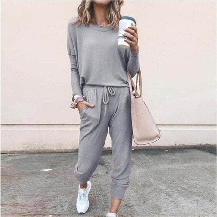 Patricia - Stylish two-piece set for women with flattering fit