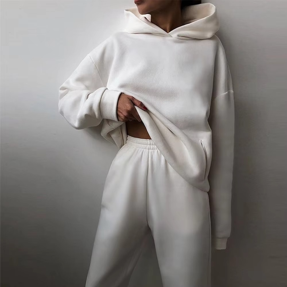 Melissa – Vintage Oversized Jogger Set for Women