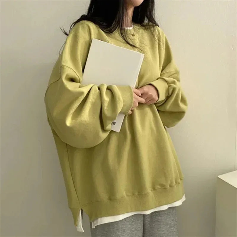 Lesley - Oversized round neck jumper for women