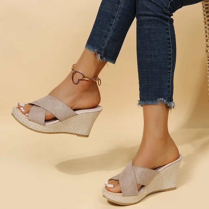 Jevie - Chic Wedge Sandals