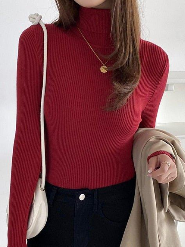 Sharee - Elegant Turtleneck