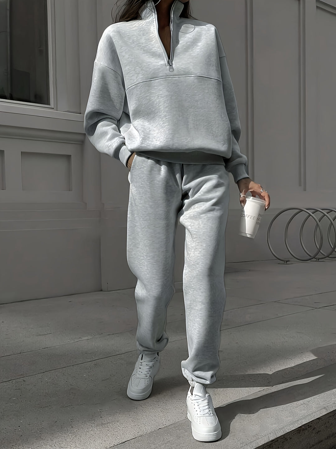 Louise - Comfy Hoodie & Sweatpants Set
