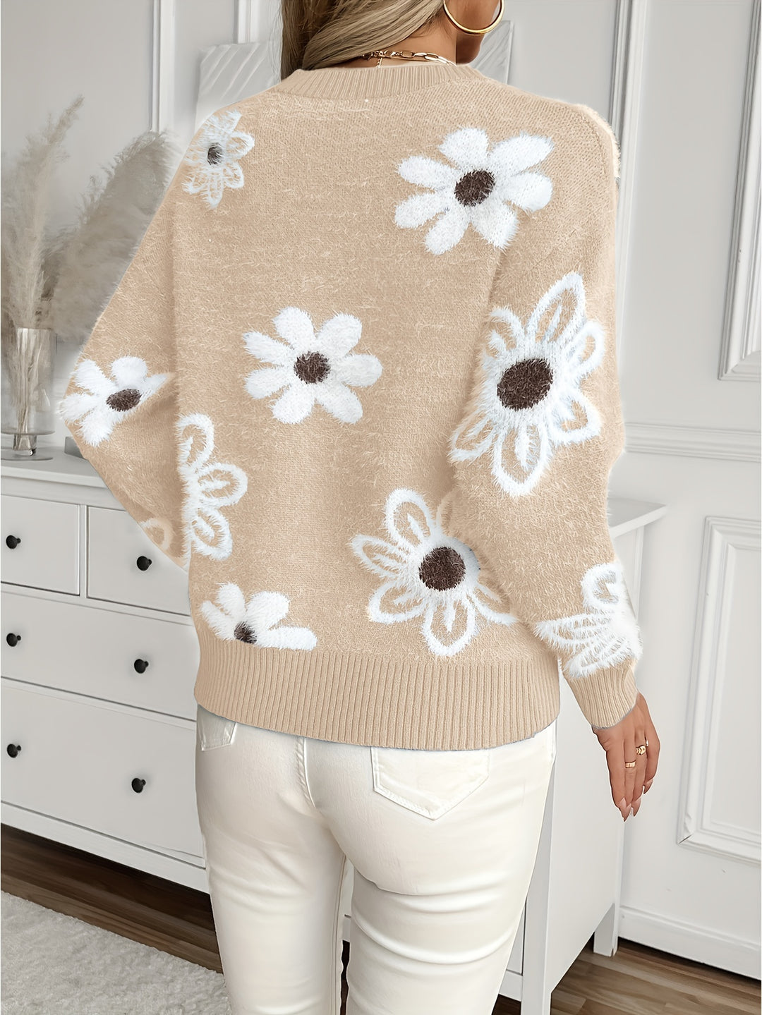 Elyza - Floral Patterned Sweater