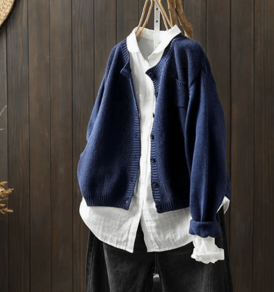 Nicole - Cardigan with Classic Button-Up Design