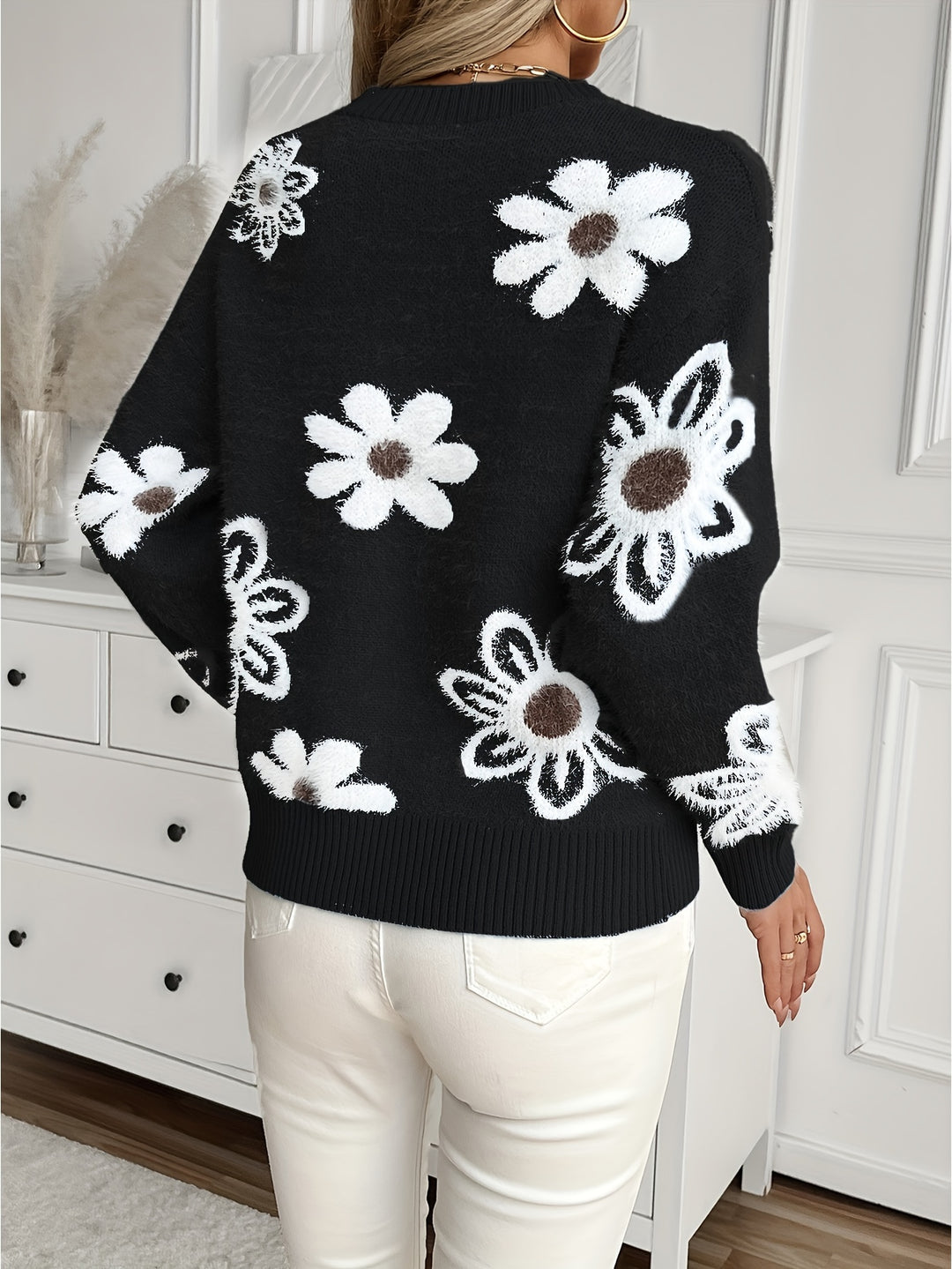 Elyza - Floral Patterned Sweater