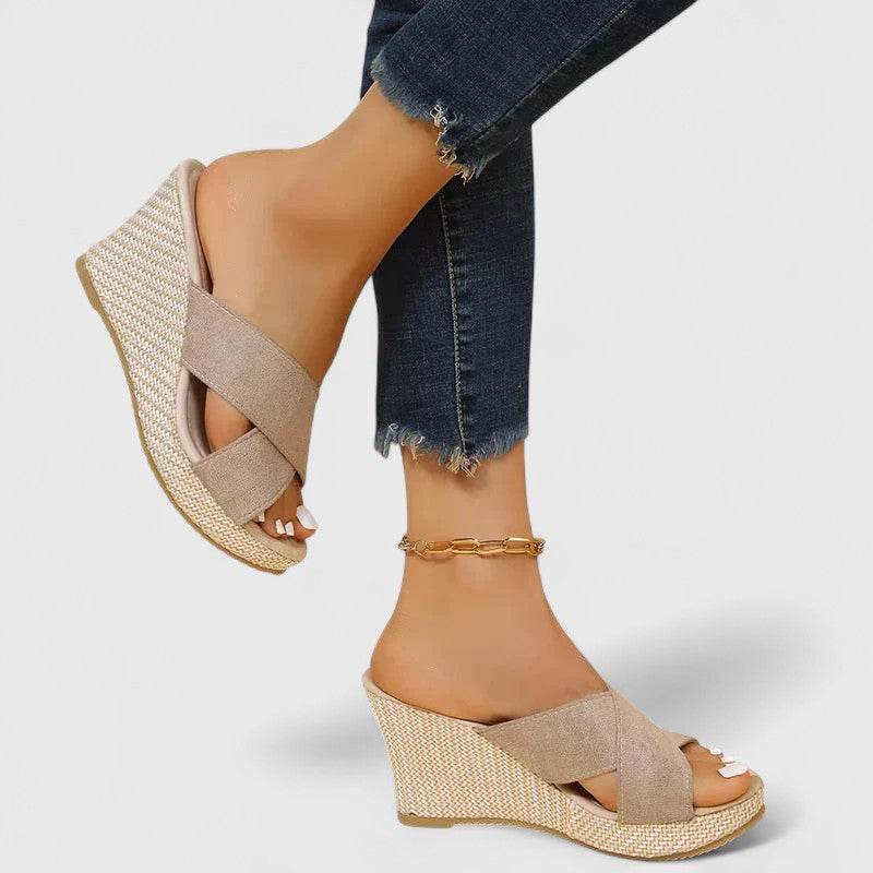 Bondi™ | Almina Comfort Wedges Sandals