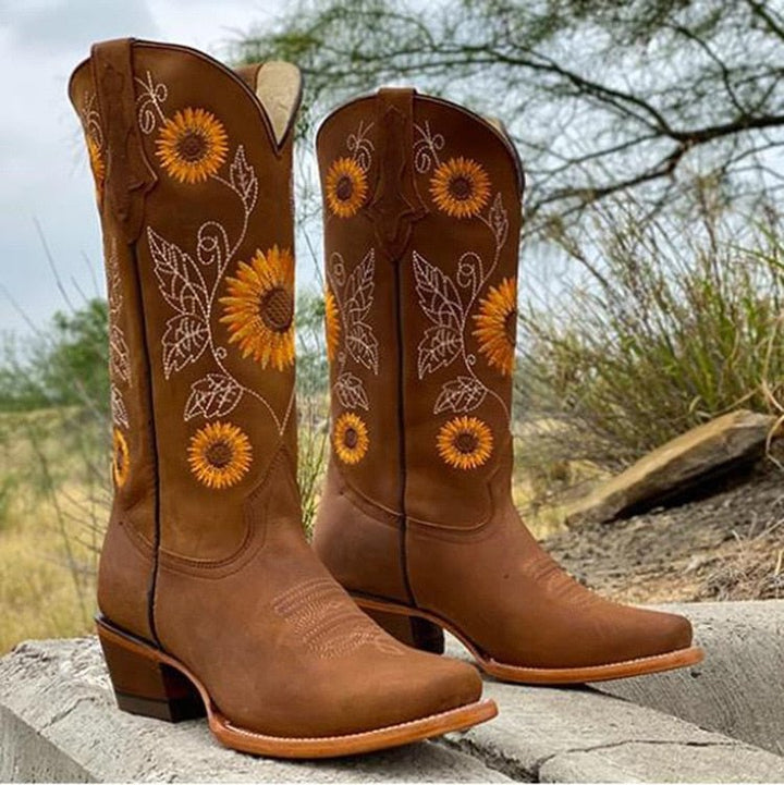 Sandra - Bohemian Style Boots
