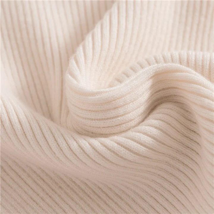 Sharee - Elegant Turtleneck