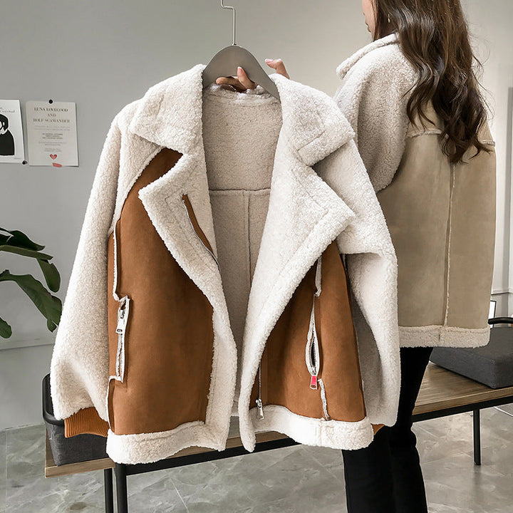 April - Stylish and Comfortable Coat