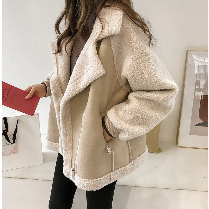 April - Stylish and Comfortable Coat