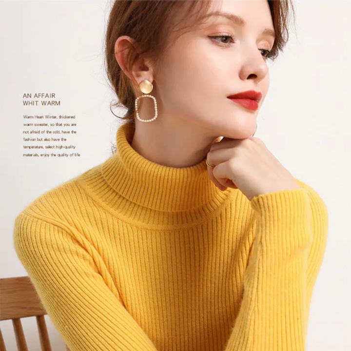 Sharee - Elegant Turtleneck
